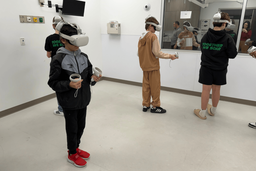 Students exploring virtual reality