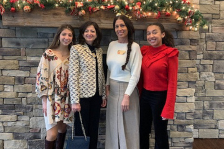 Group photo at brunch